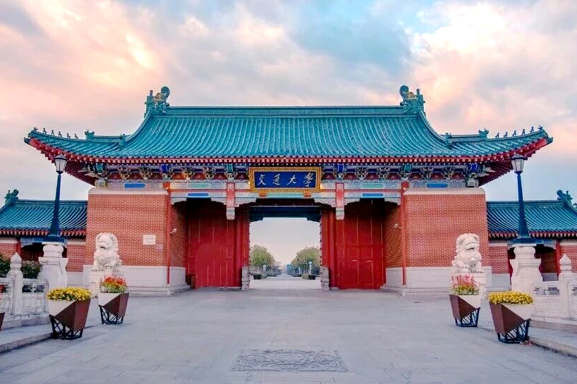 實(shí)力“圈粉”，走近交大“寶藏班主任”